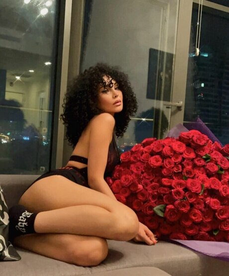 Isra Hurmanli high quality model gallery