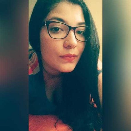 Linda Barreto pretty actress photo