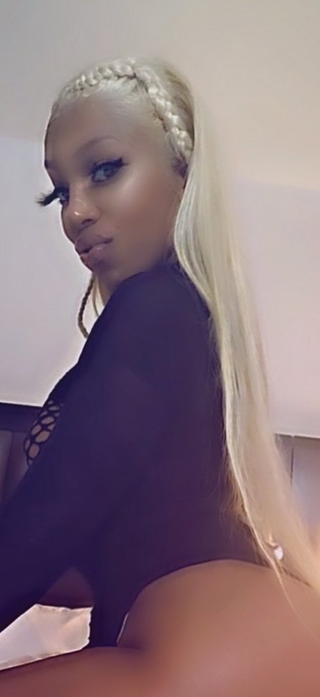 Lana Infinity Dream nice actress images