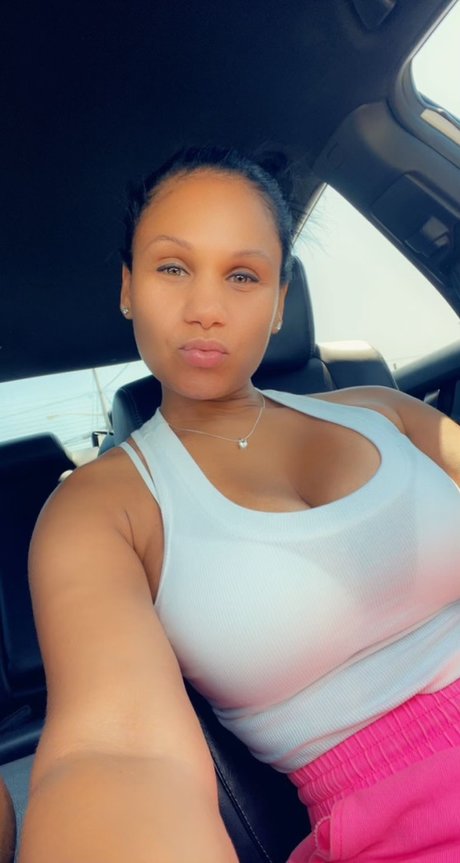 Prissy Da Baddie hot actress gallery