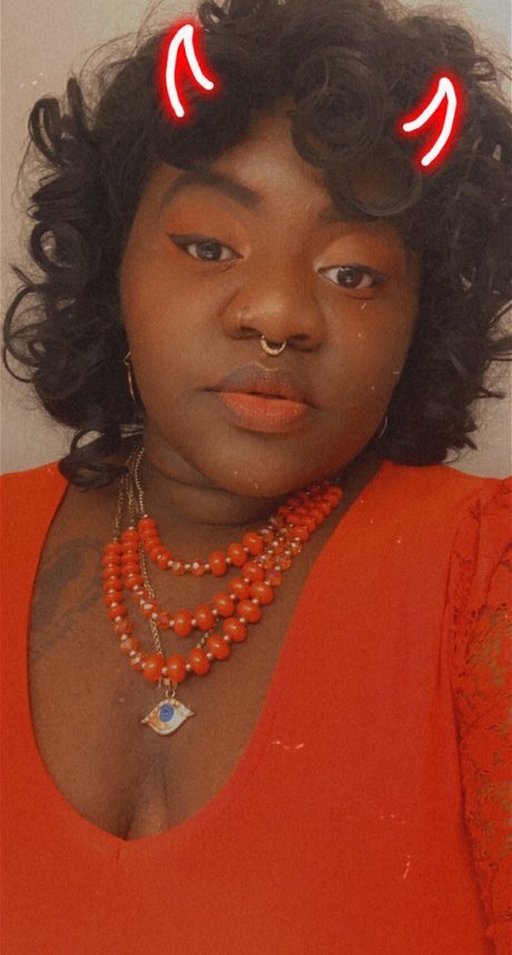 Goddess Brittany model pornographic pics