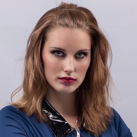 Lady Guenevere free star gallery