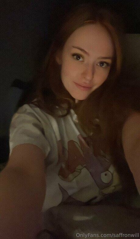 Saffronwill pornstar naked pictures