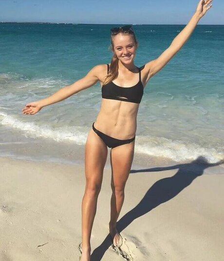 eyes onlyfans beautiful nude img