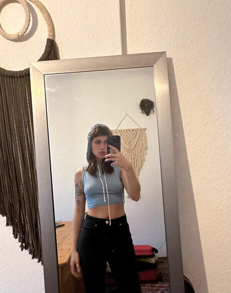 teen young onlyfans adult images