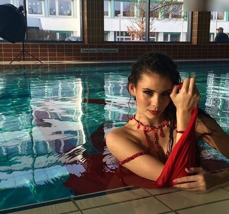 Betty Taube model exclusive archive