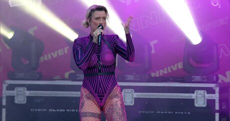 OOPS Deutsch free pornstar images