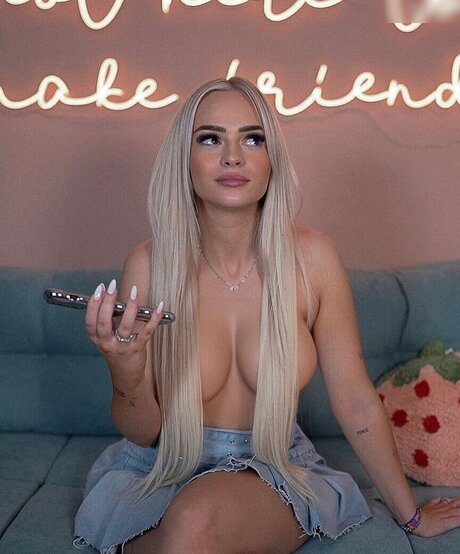 male onlyfans hot images