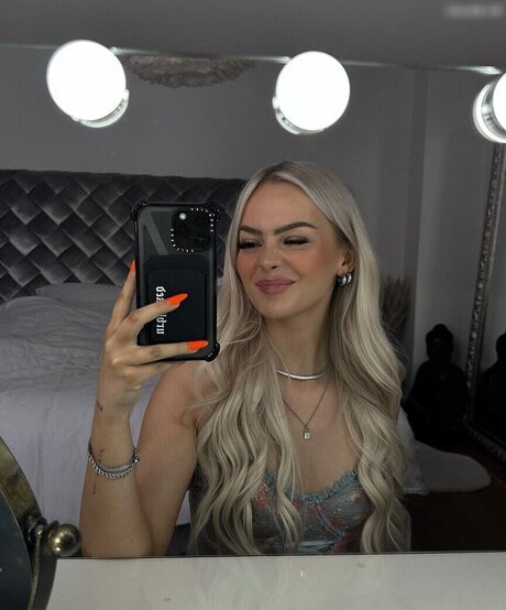 mature fuck onlyfans art naked archive