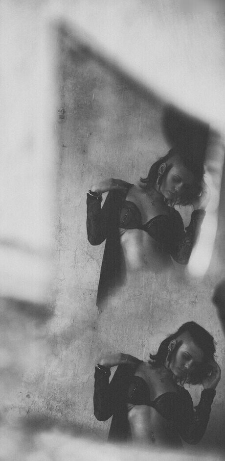 VipersDoll nice pornstar images