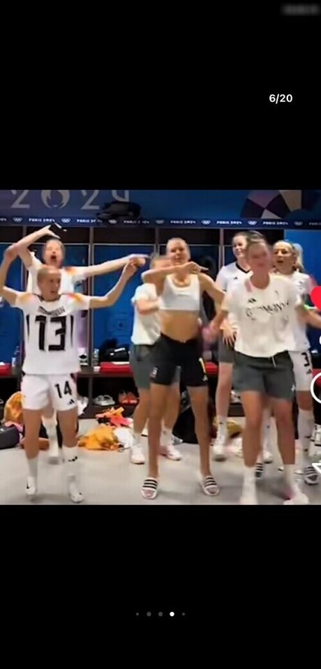 DFB Damen xxx star picture