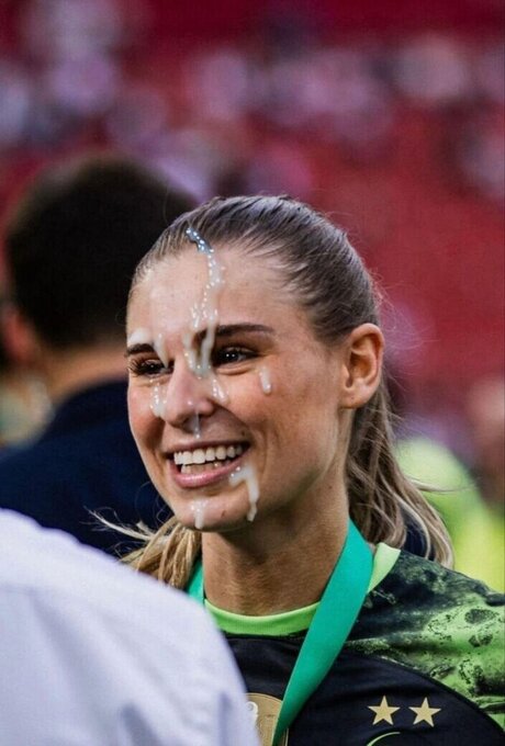 DFB Damen top star picture