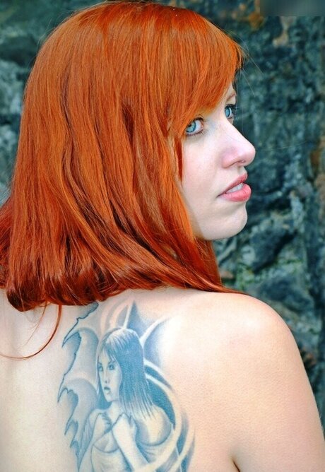 einfachsonina hd actress pictures