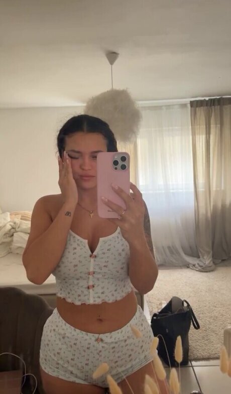 ladyboy asian onlyfans adult picture