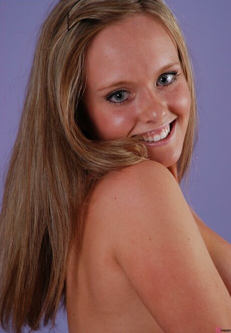 nude milf onlyfans adult archive