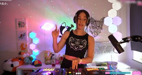 JuleTheFox pornstar best archive