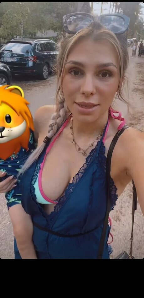 Nathalie Bleicher Woth hd actress images