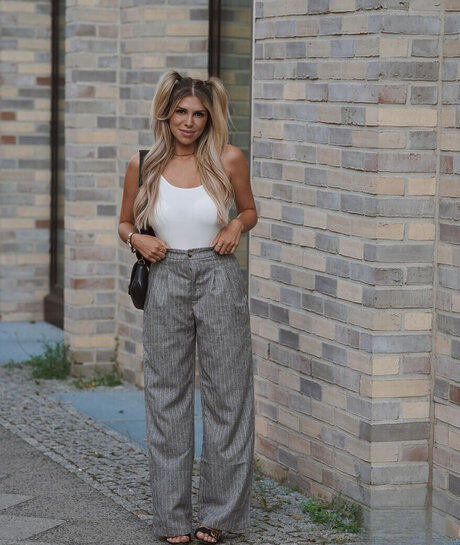 Nathalie Bleicher Woth top star pictures