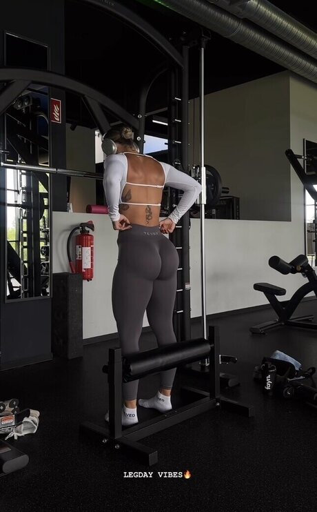 huge shemale onlyfans perfect galleries