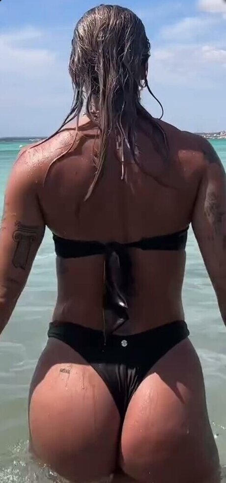 gym shorts onlyfans hd images