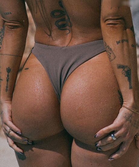 Lenaajoy Profile pic