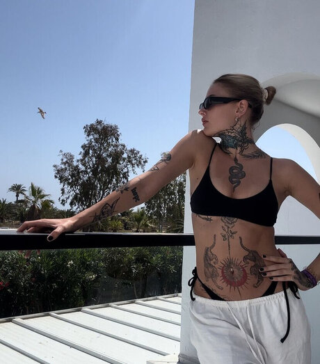 Jill Lange model pornographic picture