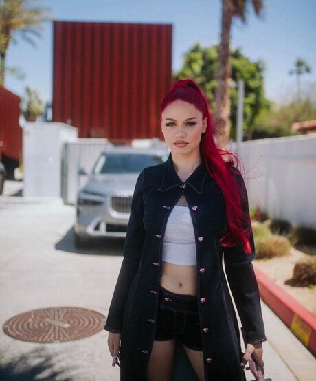 Badm mzjay model hot images