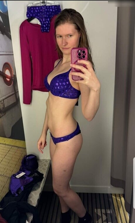 InaSilja pornstar nude photos