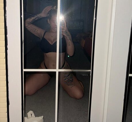 Bay watch model top pics