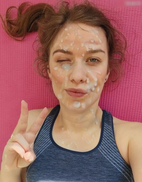 FormulaLena hot model picture