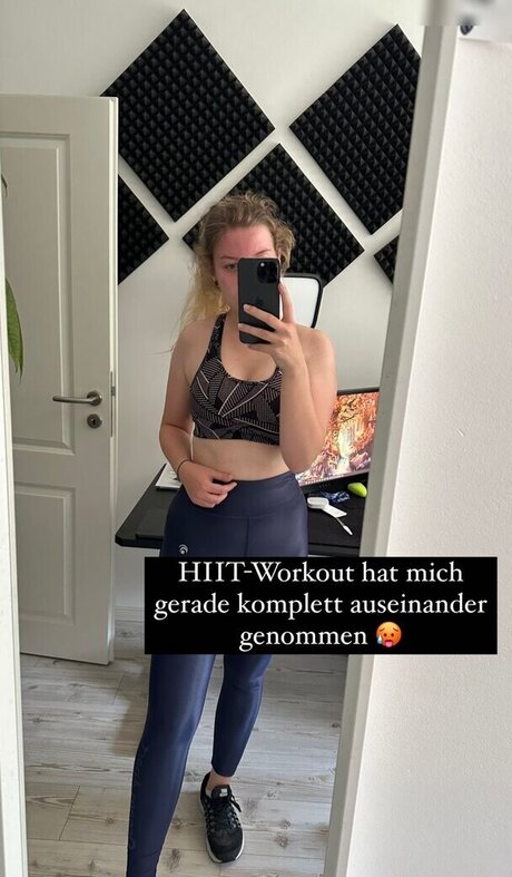 FormulaLena exclusive star pics