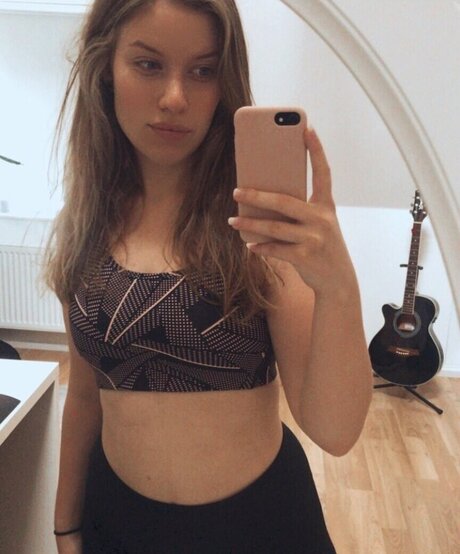 FormulaLena pornstar sex gallery