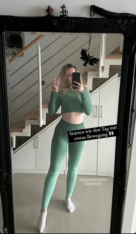 FormulaLena pornstar xxx pics