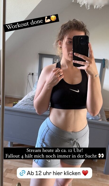 FormulaLena star adult images