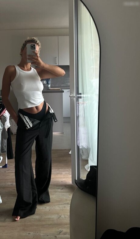 Anna Maria Schimanski nudes actress photos