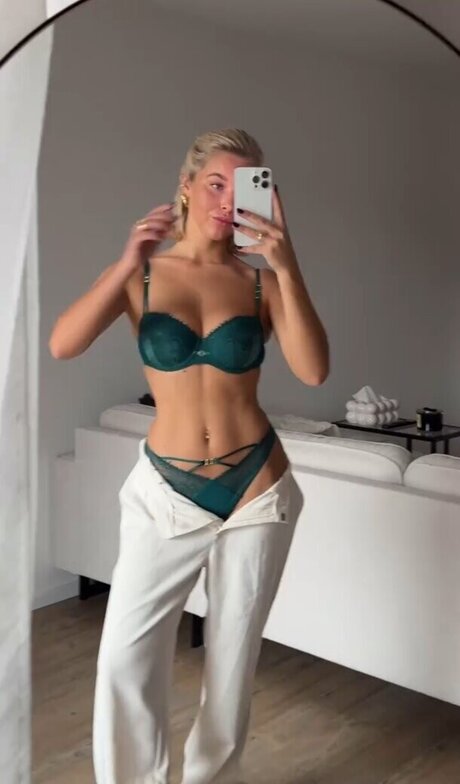 asian tattoo onlyfans porn galleries