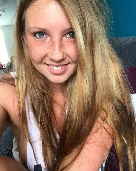 CaroCream best star gallery