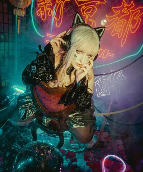 son onlyfans free naked picture