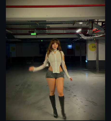 Anda Tohatan model hd img