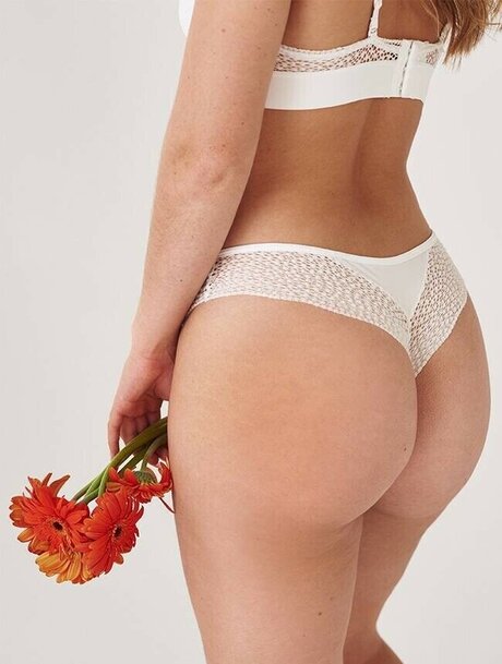 Isabella Londono star hot image