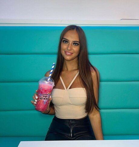 Angelinglisx model best images