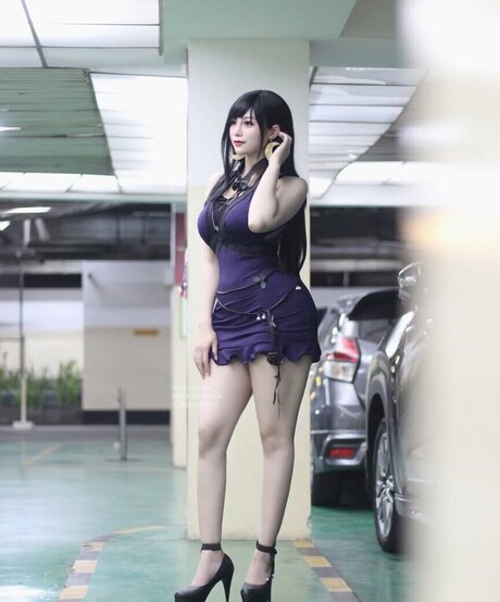 Hiniitaa model pornographic pics