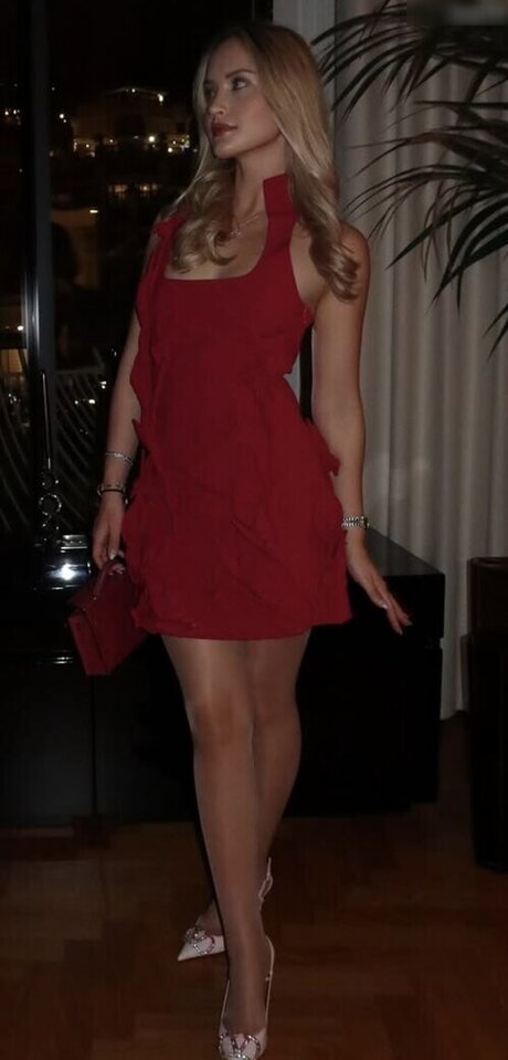 Davina Geiss sexy star photos