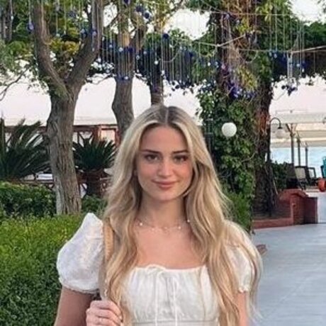 Vanessa Wende hot star images