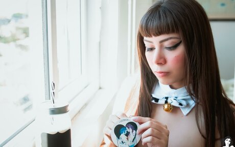 Dinhasun model nude gallery