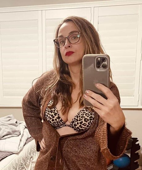 BellaSuede pornstar nice pics