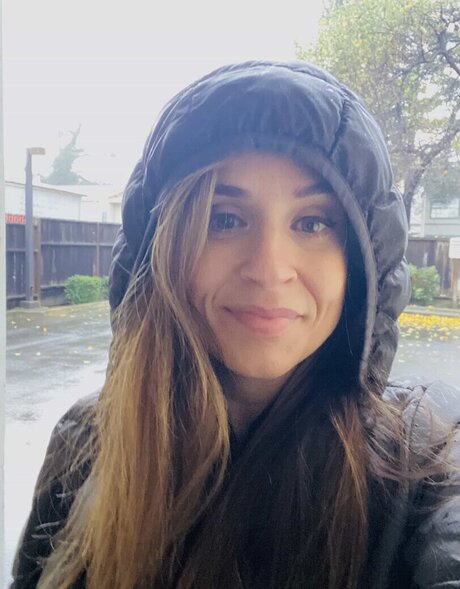 BellaSuede model hot photos