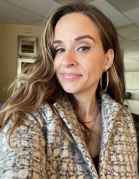 BellaSuede star sex gallery