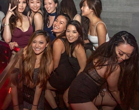 Maggie Sin pornstar exclusive images