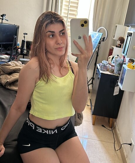 lorak al nice actress photo